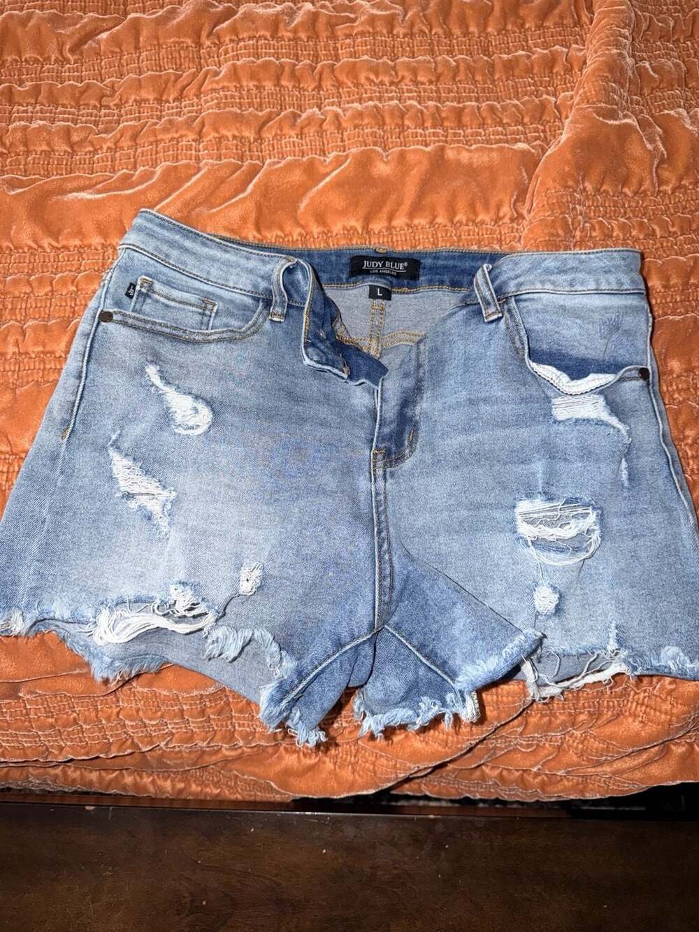 Judy Blue Distressed Denim Shorts Size L Blue